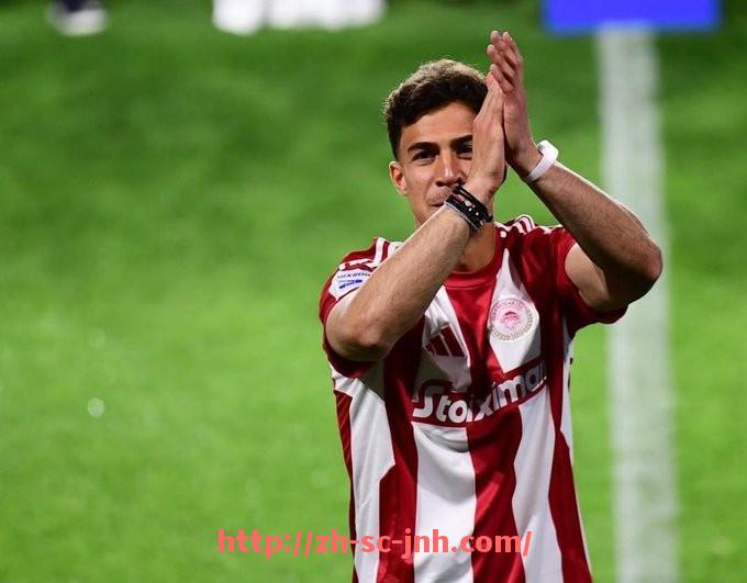 金年会-法甲夏季转会窗口盘点：球队重建与阵容优化策略